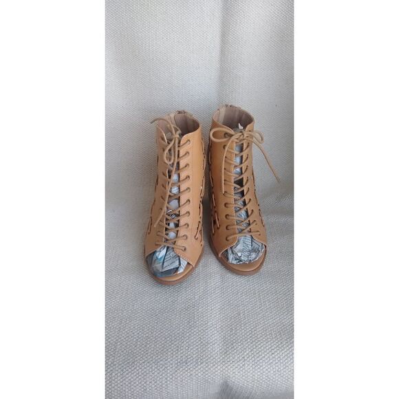 Altar'd State Cutout Heels Women's Size 6 Block Heel Tan Faux Lace Zip - Picture 4 of 9